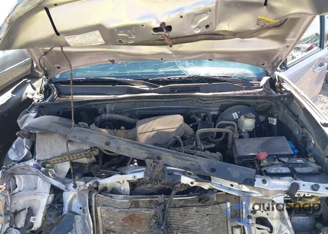 2017 Toyota Tacoma Sr5 from USA, damaged, VIN 5TFAX5GNXHX096771